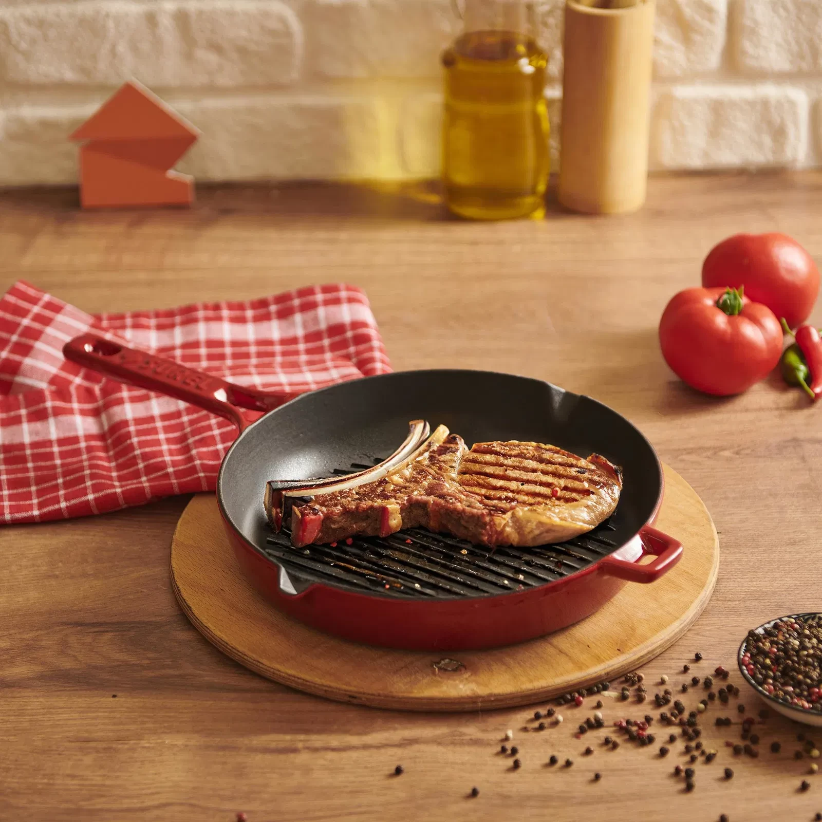 Demir Döküm Tencere ve Tavalar